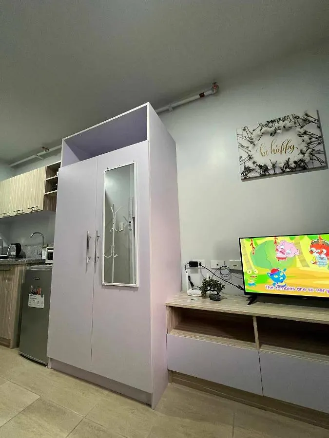 Iza'S Studio Apartment Манила 0*,