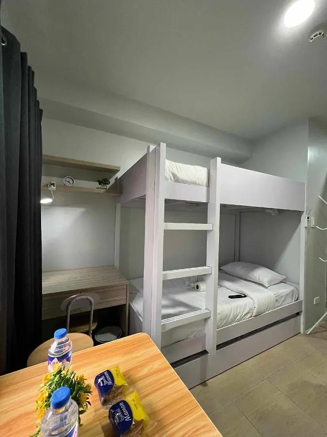 Iza'S Studio Apartment Manila